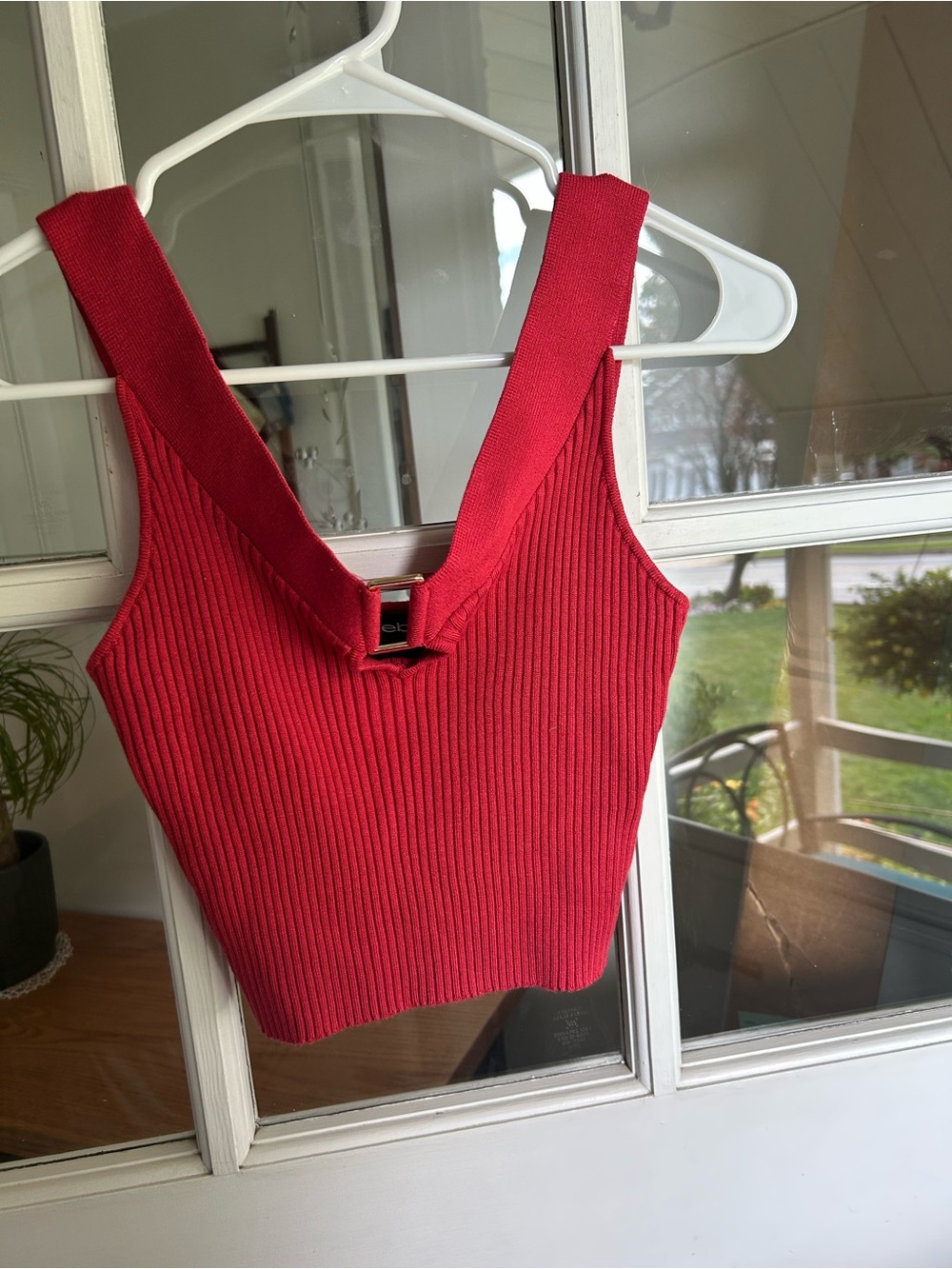 bebe Red Ribbed V-Neck Crop Tank